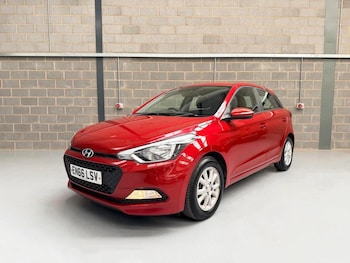 Used Hyundai i20 2017 for sale - 79483361: Photo