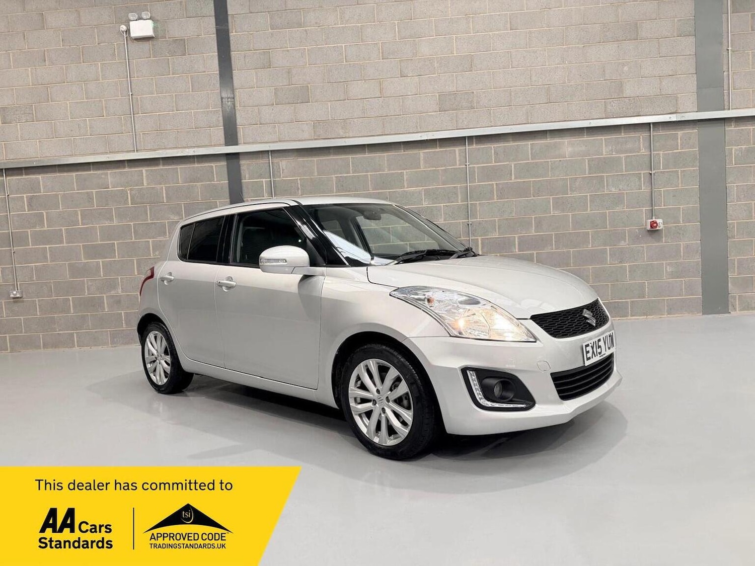 Used Suzuki Swift 2015 for sale - 77629090: Photo 1