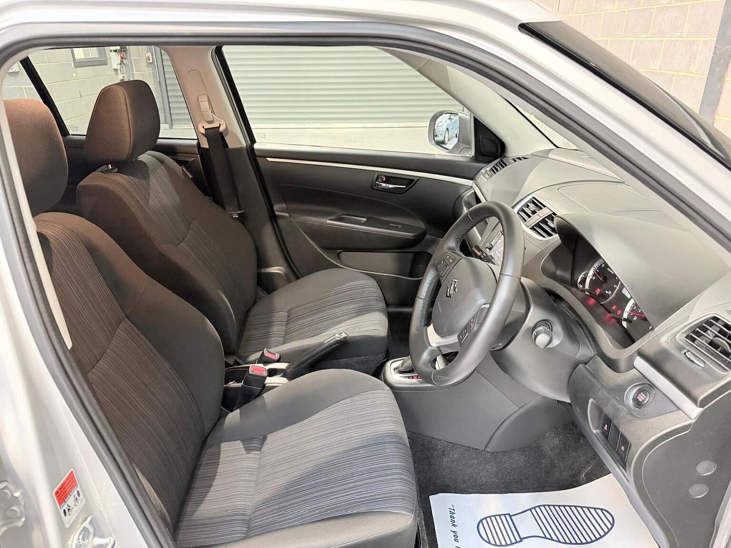 Used Suzuki Swift 2015 for sale - 77629090: Photo 14