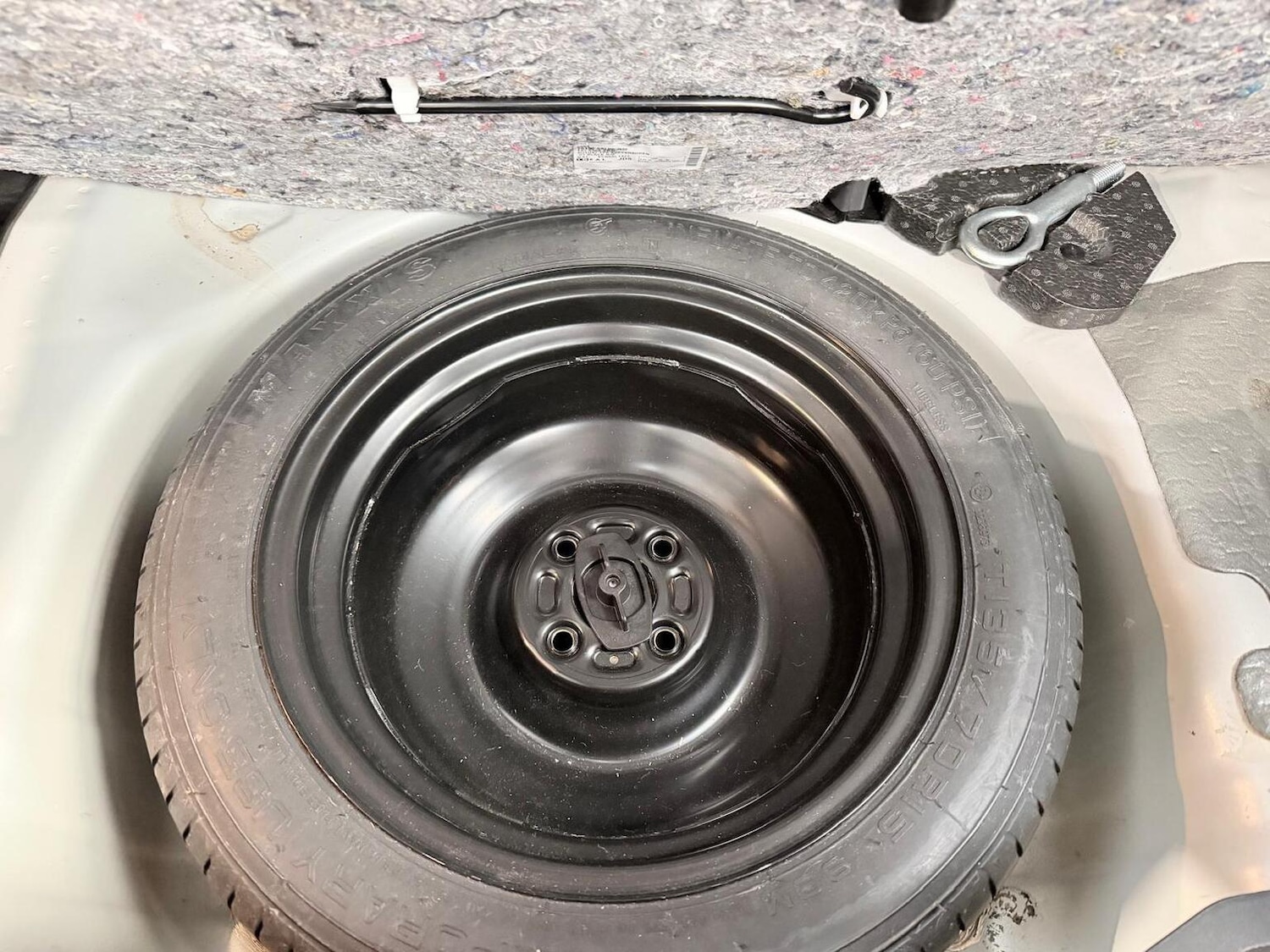 Used Suzuki Swift 2015 for sale - 77629090: Photo 35