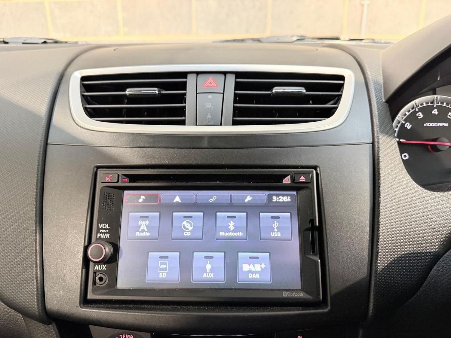 Used Suzuki Swift 2015 for sale - 77629090: Photo 39