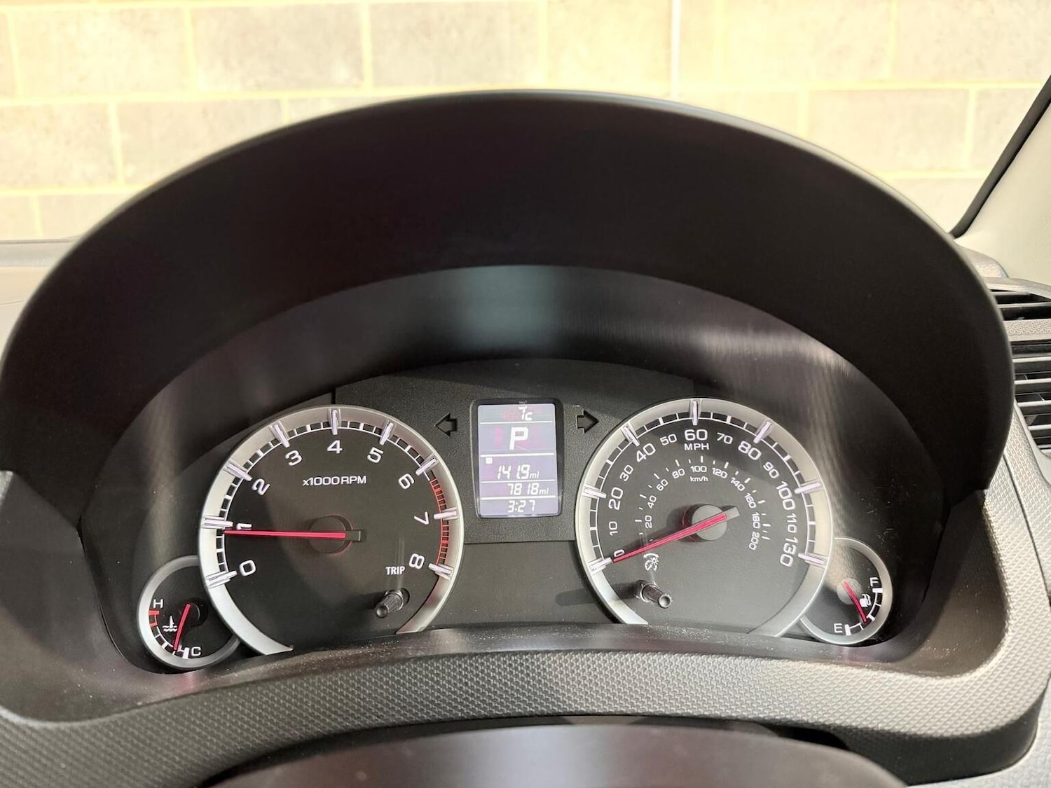 Used Suzuki Swift 2015 for sale - 77629090: Photo 41