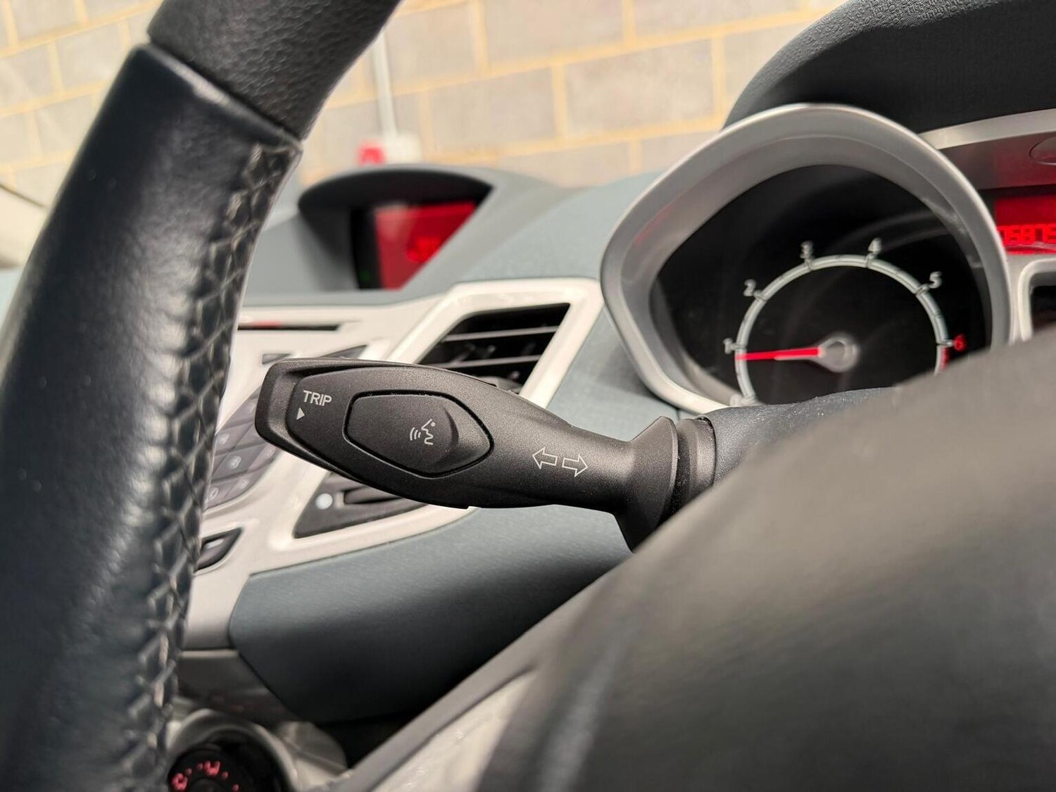 Used Ford Fiesta 2010 for sale - 78197945: Photo 22