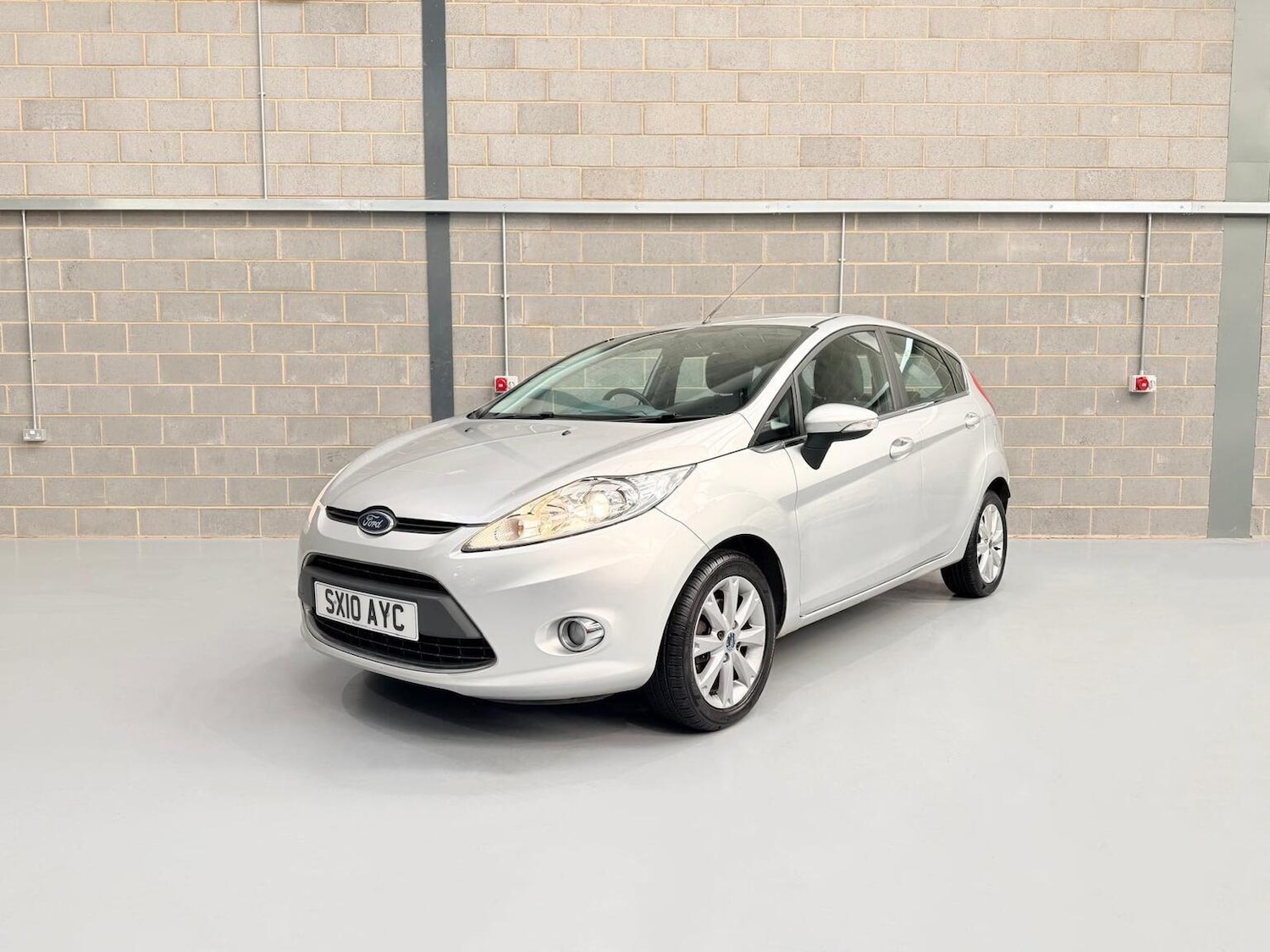 Used Ford Fiesta 2010 for sale - 78197945: Photo 3