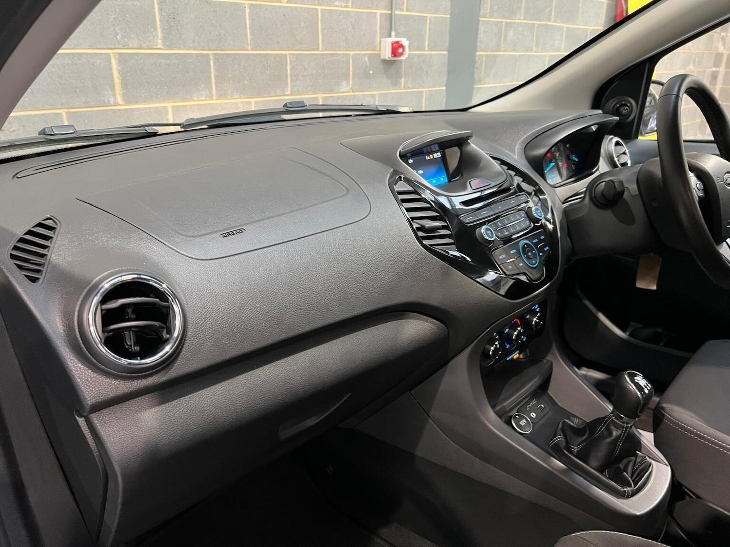 Used Ford Ka+ 2018 for sale - 76945399: Photo 13