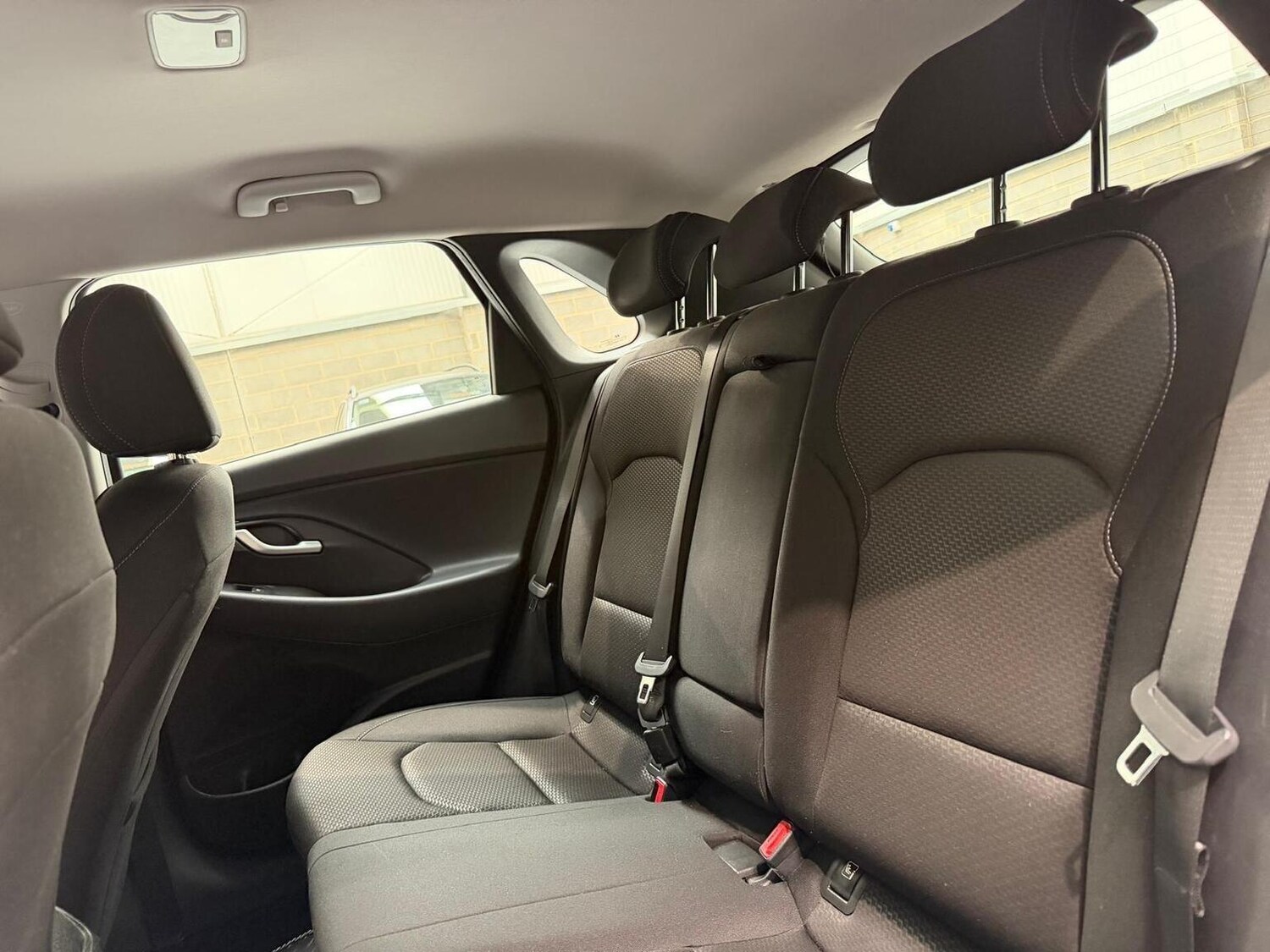 Used Hyundai i30 2017 for sale - 78197961: Photo 15