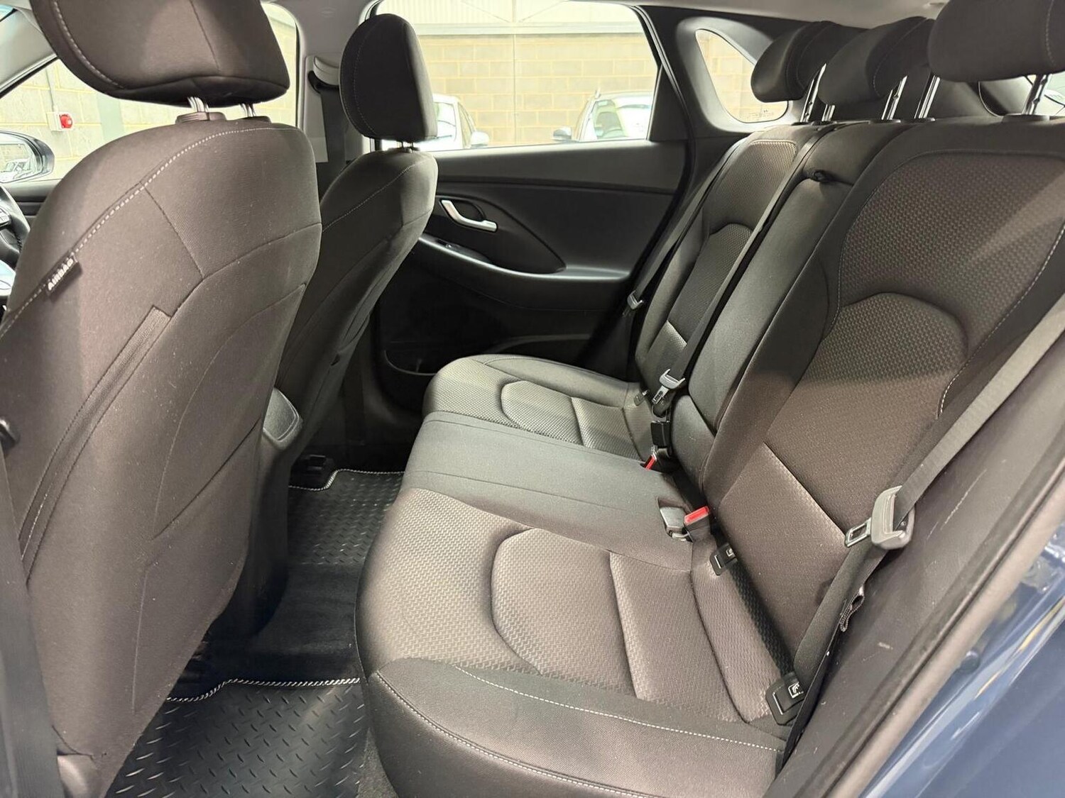 Used Hyundai i30 2017 for sale - 78197961: Photo 16