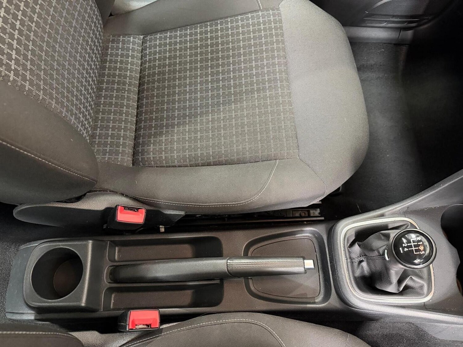 Used Volkswagen Polo 2015 for sale - 78197981: Photo 13