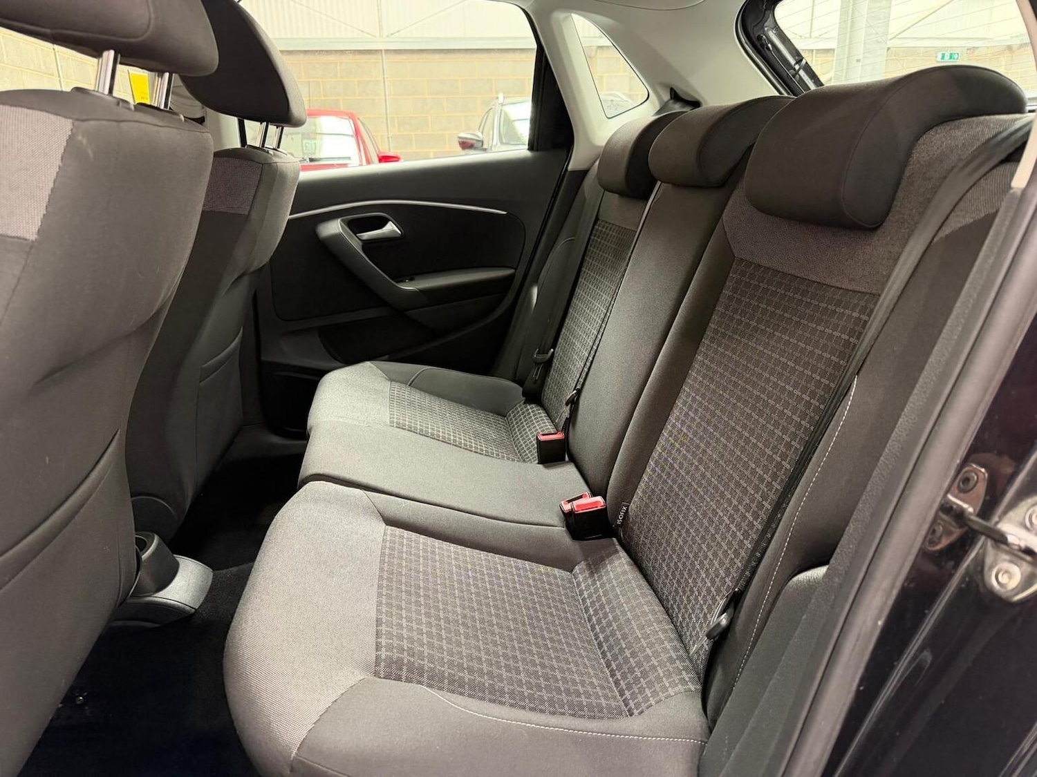 Used Volkswagen Polo 2015 for sale - 78197981: Photo 16