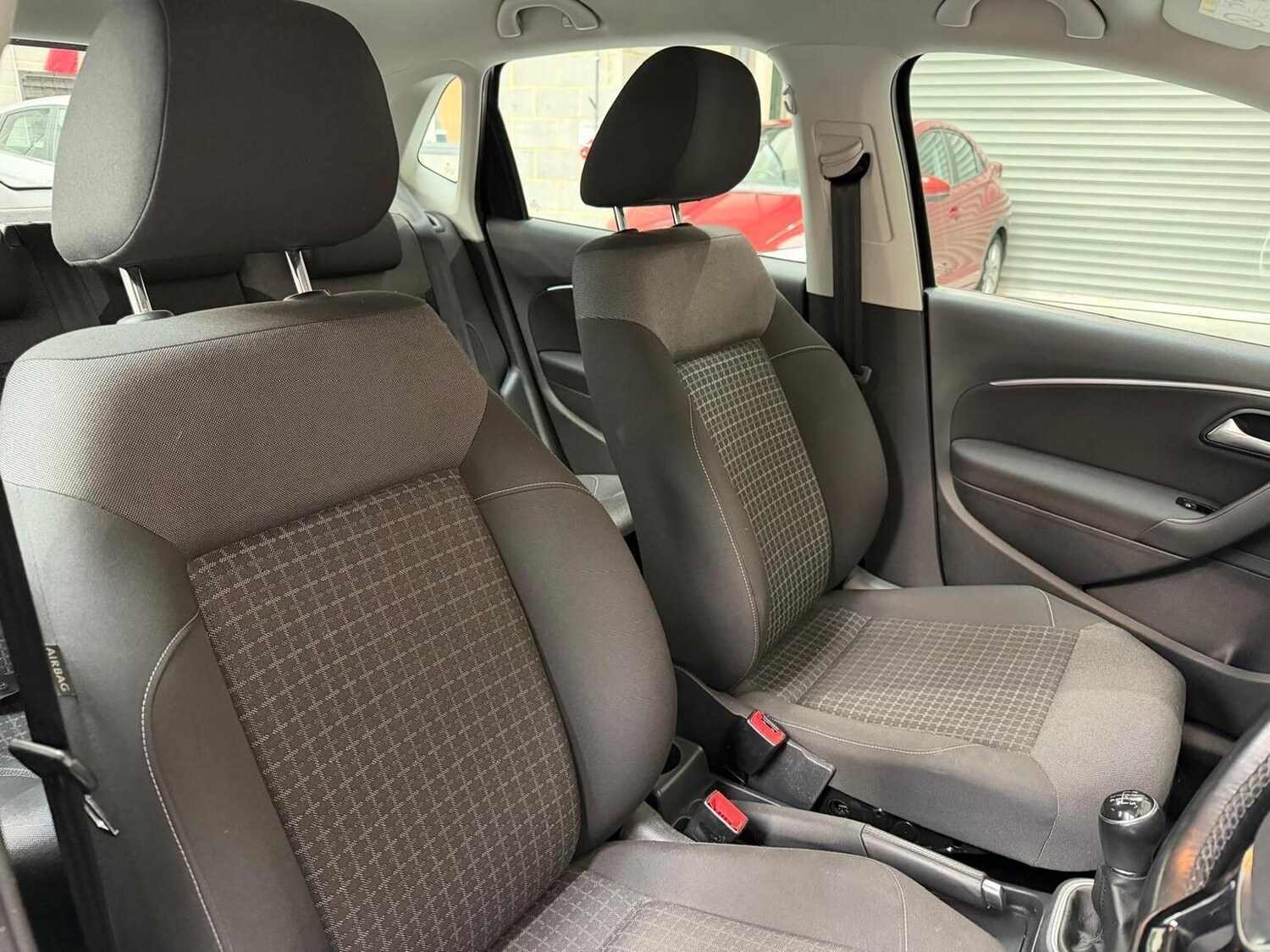 Used Volkswagen Polo 2015 for sale - 78197981: Photo 53