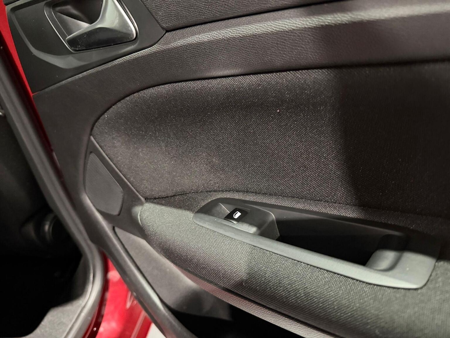 Used Peugeot 308 2015 for sale - 77077137: Photo 29