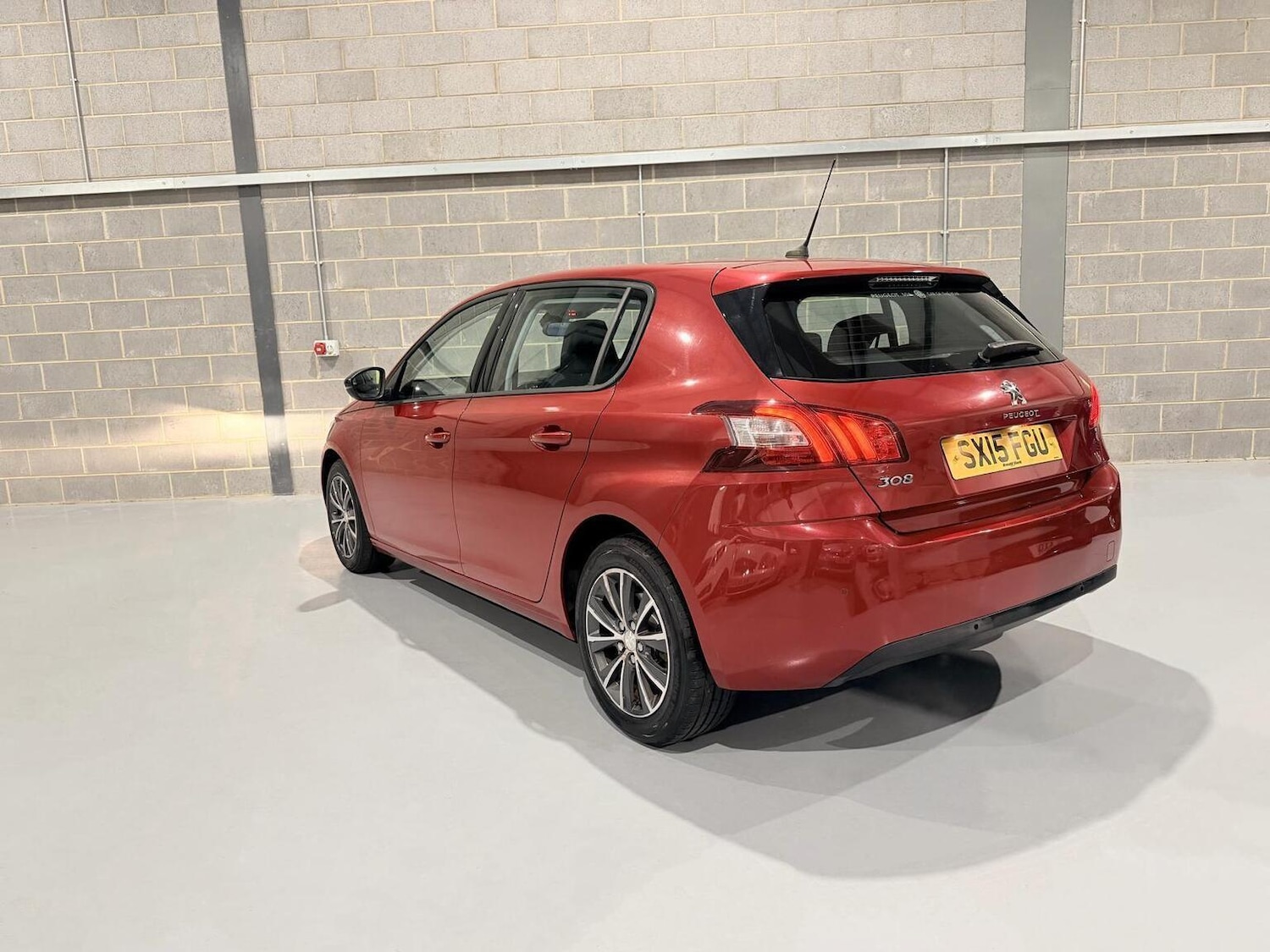 Used Peugeot 308 2015 for sale - 77077137: Photo 4