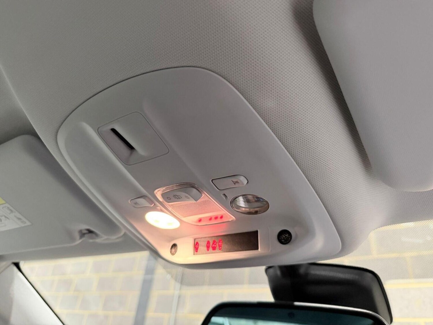 Used Peugeot 308 2015 for sale - 77077137: Photo 49