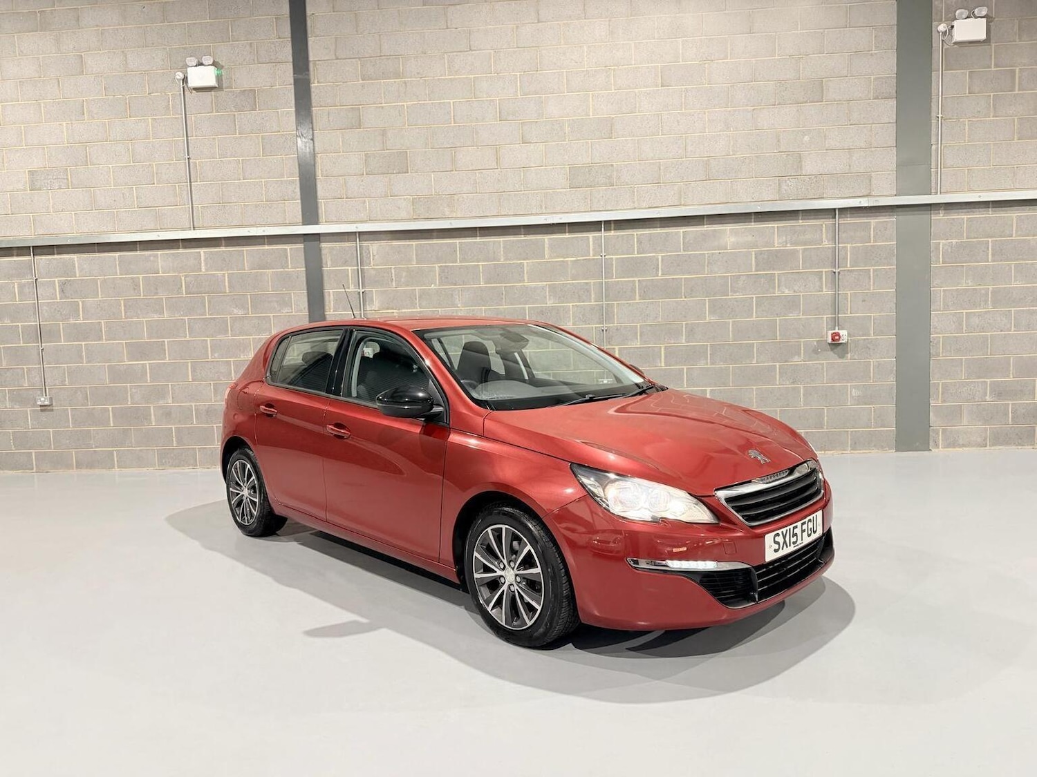 Used Peugeot 308 2015 for sale - 77077137: Photo 5