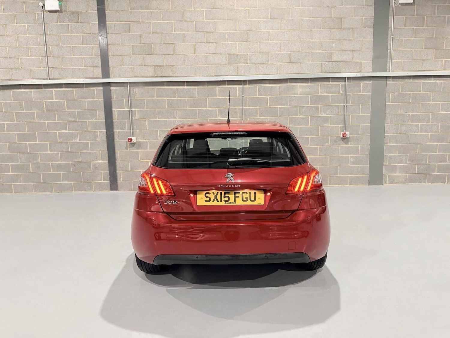 Used Peugeot 308 2015 for sale - 77077137: Photo 7