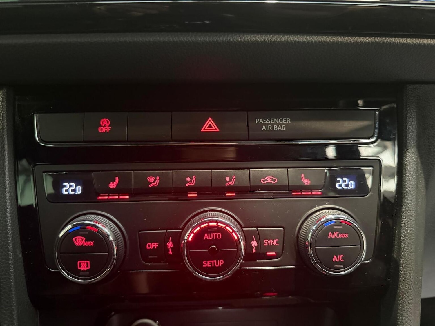 Used SEAT Ateca 2017 for sale - 77065636: Photo 28