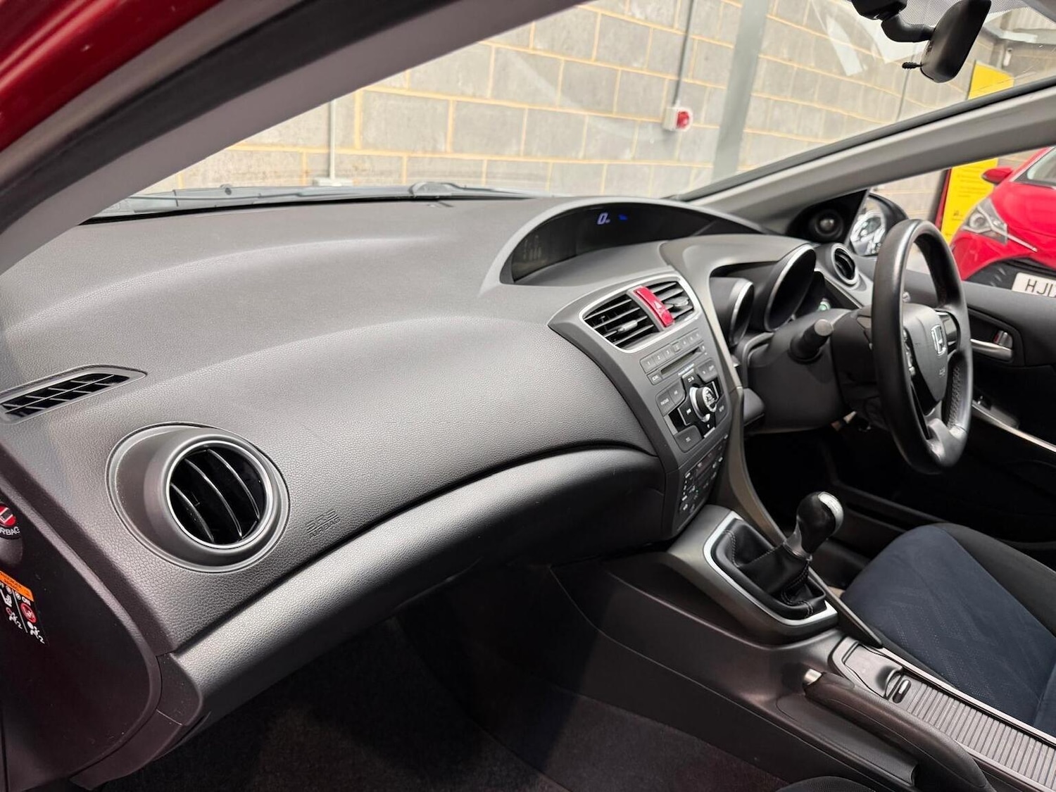 Used Honda Civic 2014 for sale - 77891613: Photo 11