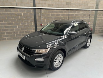 Used Volkswagen T-Roc 2019 for sale - 79191680: Photo