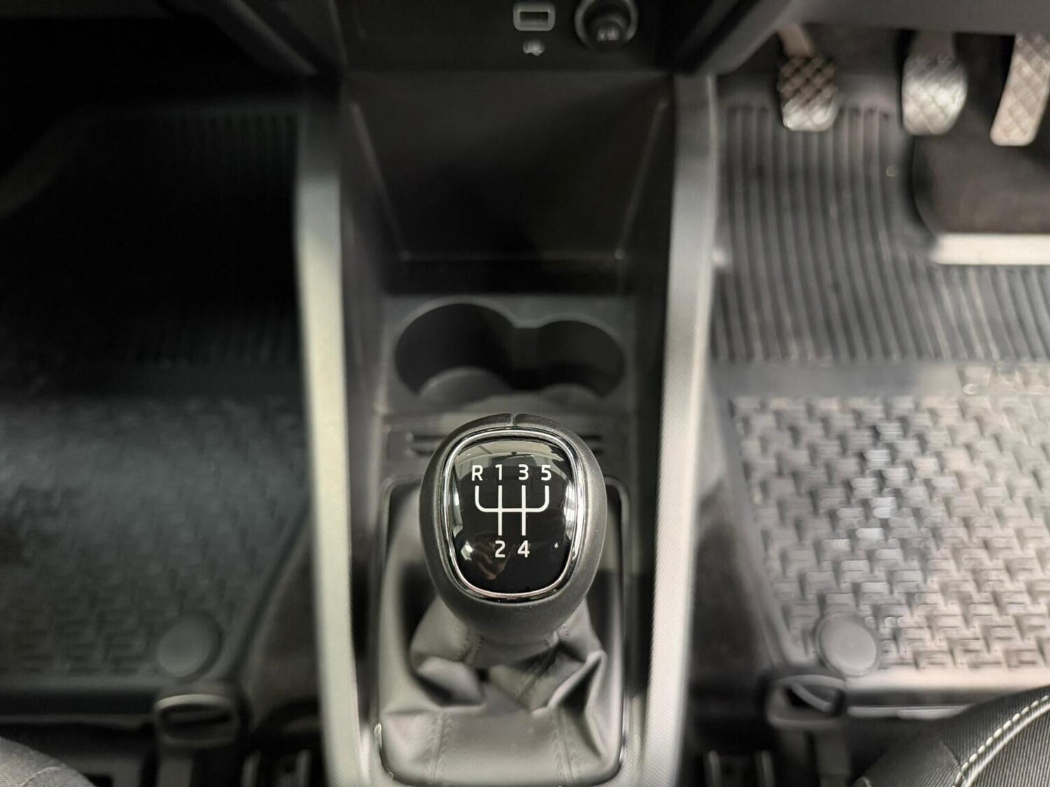 Used Skoda Fabia 2021 for sale - 77528330: Photo 11