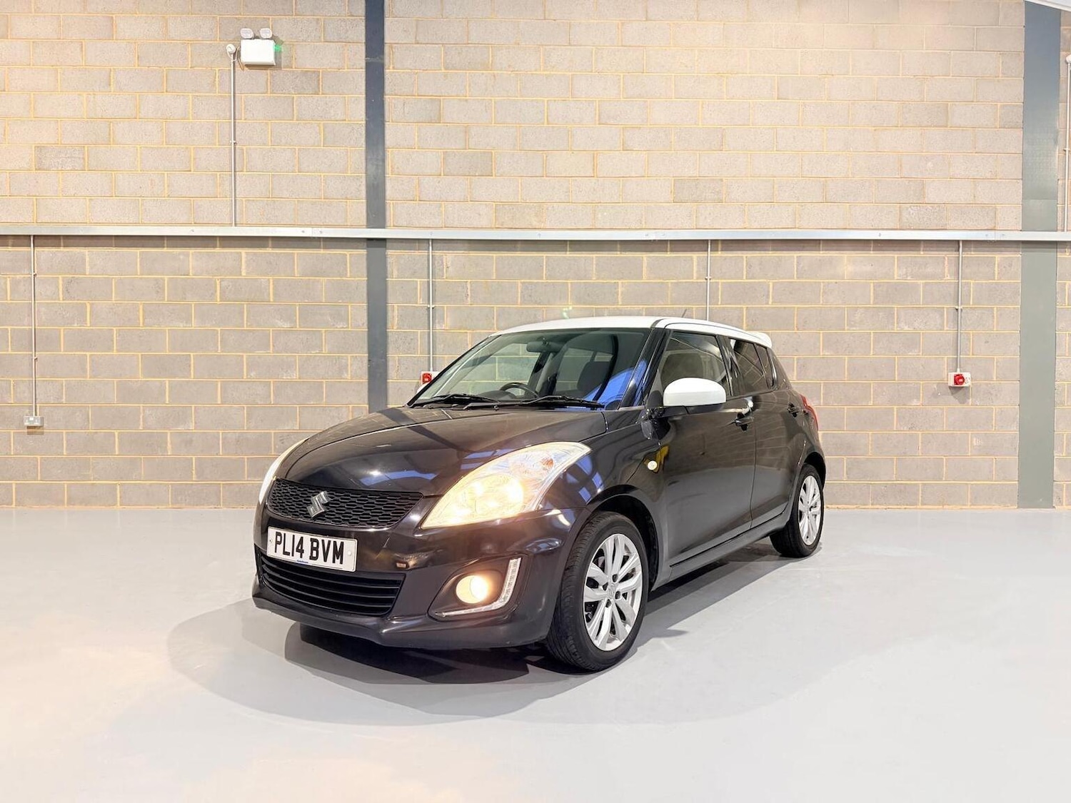 Used Suzuki Swift 2014 for sale - 78197946: Photo 3