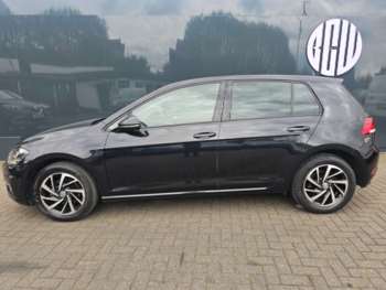 Used Volkswagen Golf 2020 for sale - 74193439: Photo