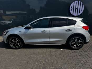 Used Ford Focus 2021 for sale - 74686021: Photo