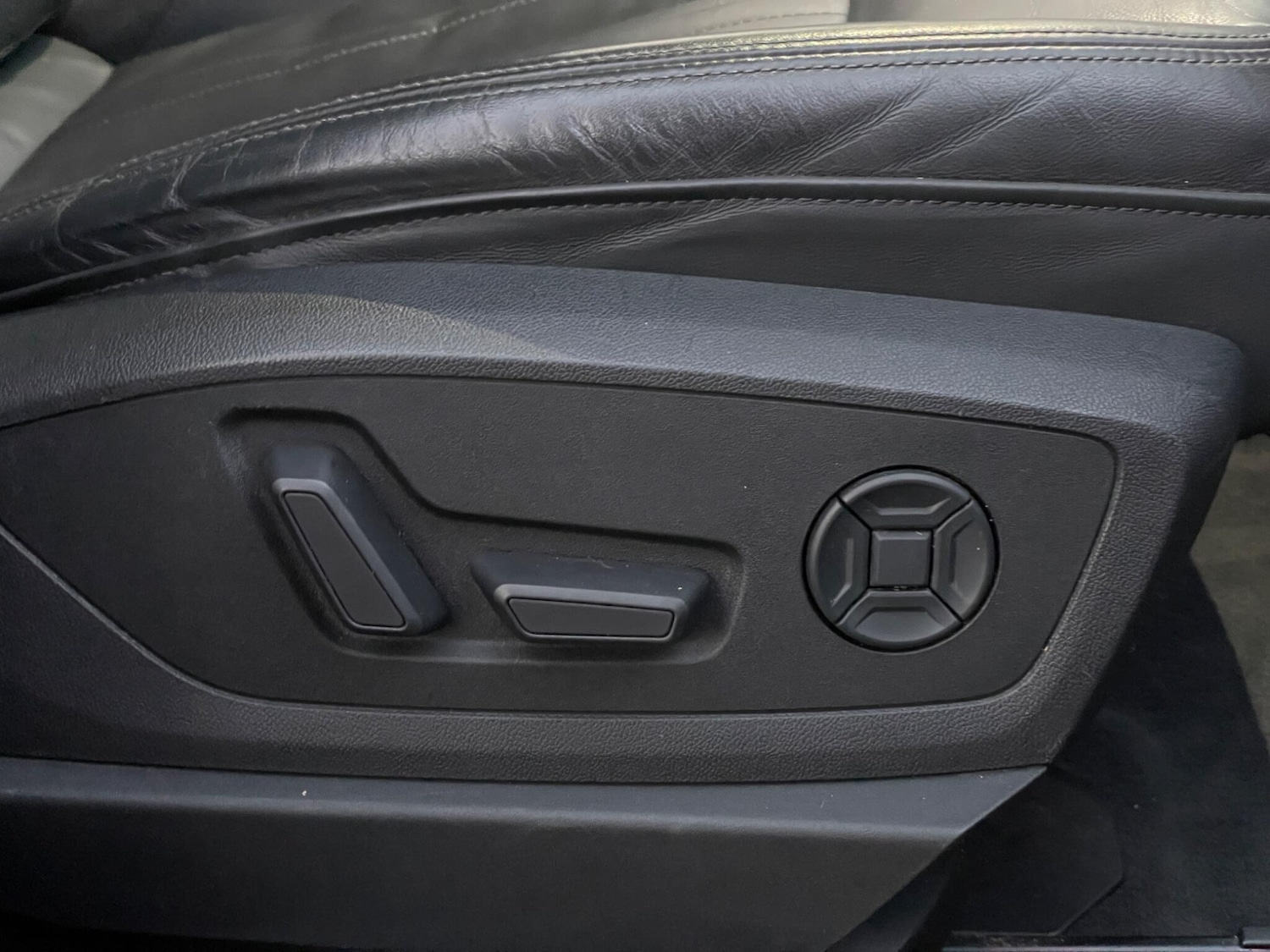 Used Audi e-tron 2020 for sale - 77793574: Photo 29