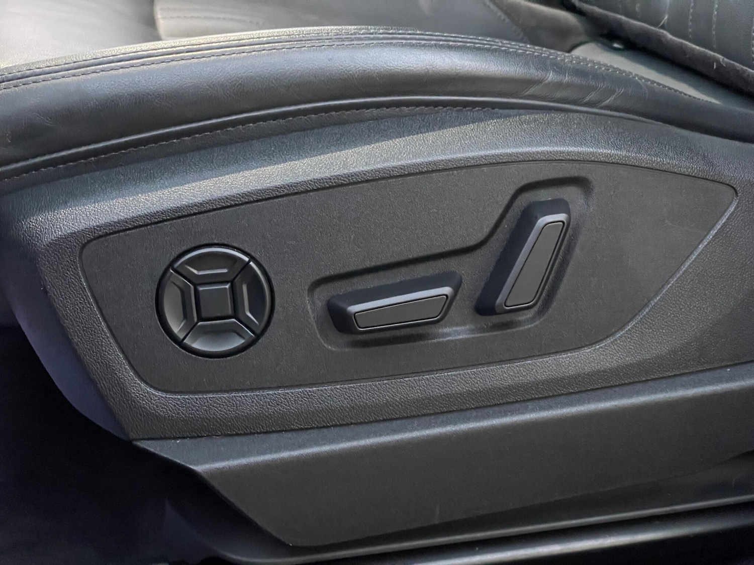 Used Audi e-tron 2020 for sale - 77793574: Photo 33