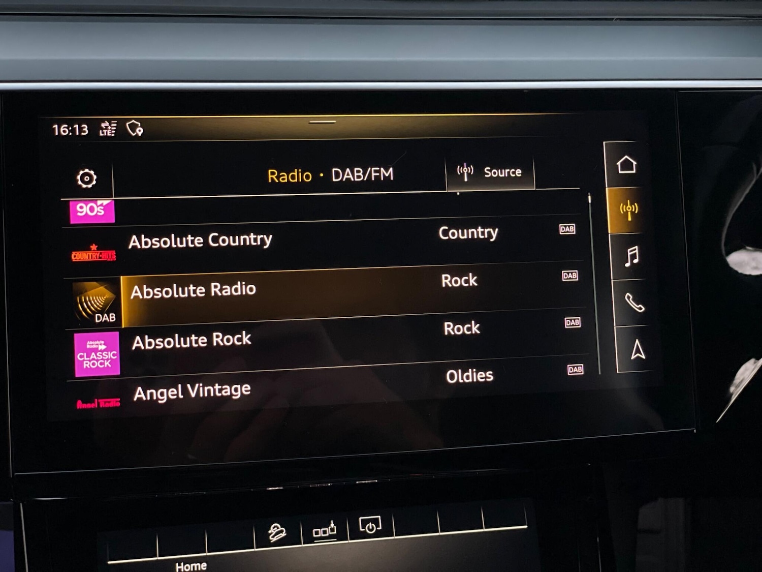 Used Audi e-tron 2020 for sale - 77793574: Photo 46