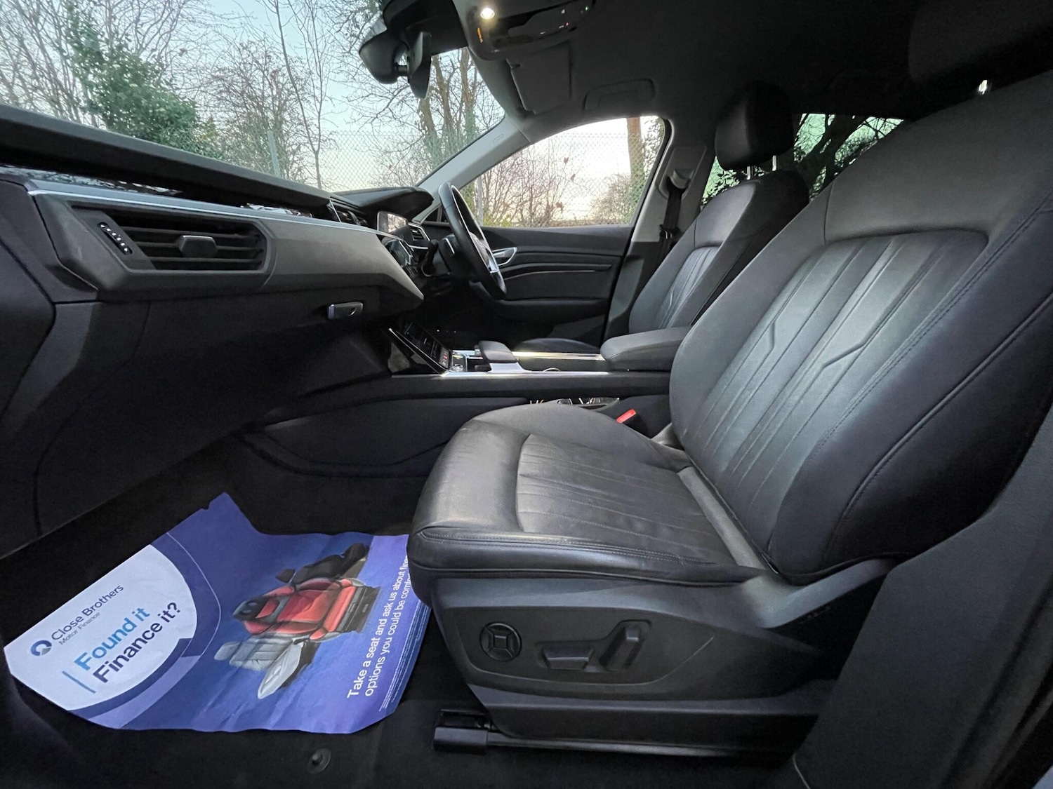 Used Audi e-tron 2020 for sale - 77793574: Photo 64