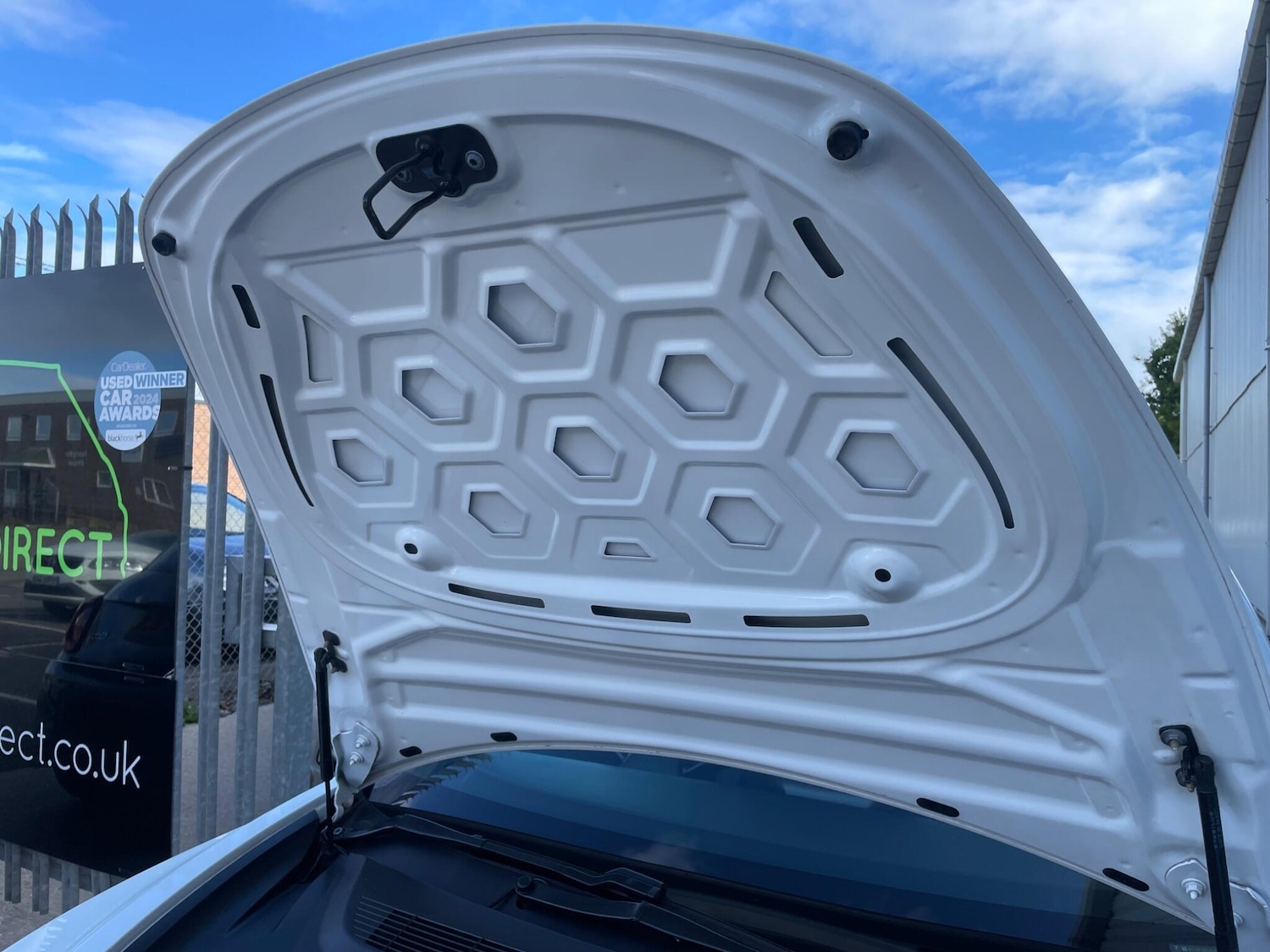 Used Tesla Model 3 2020 for sale - 76657182: Photo 28