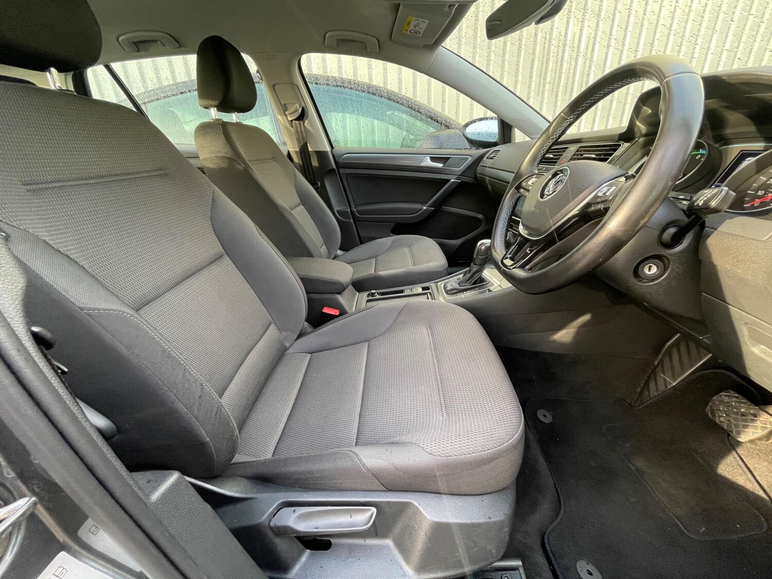 Used Volkswagen Golf 2020 for sale - 77524645: Photo 83