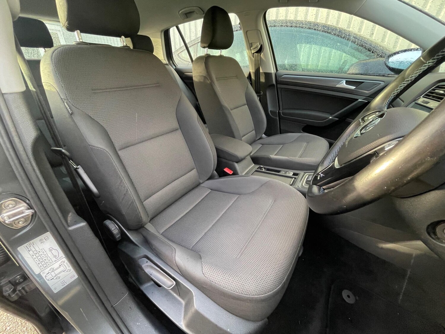 Used Volkswagen Golf 2020 for sale - 77524645: Photo 84