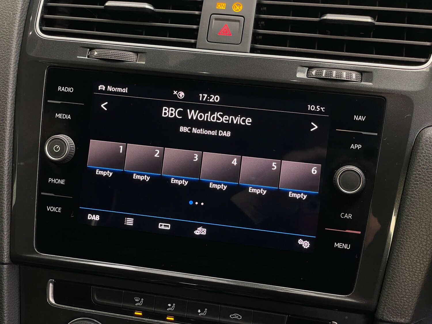 Used Volkswagen Golf 2020 for sale - 77524645: Photo 97