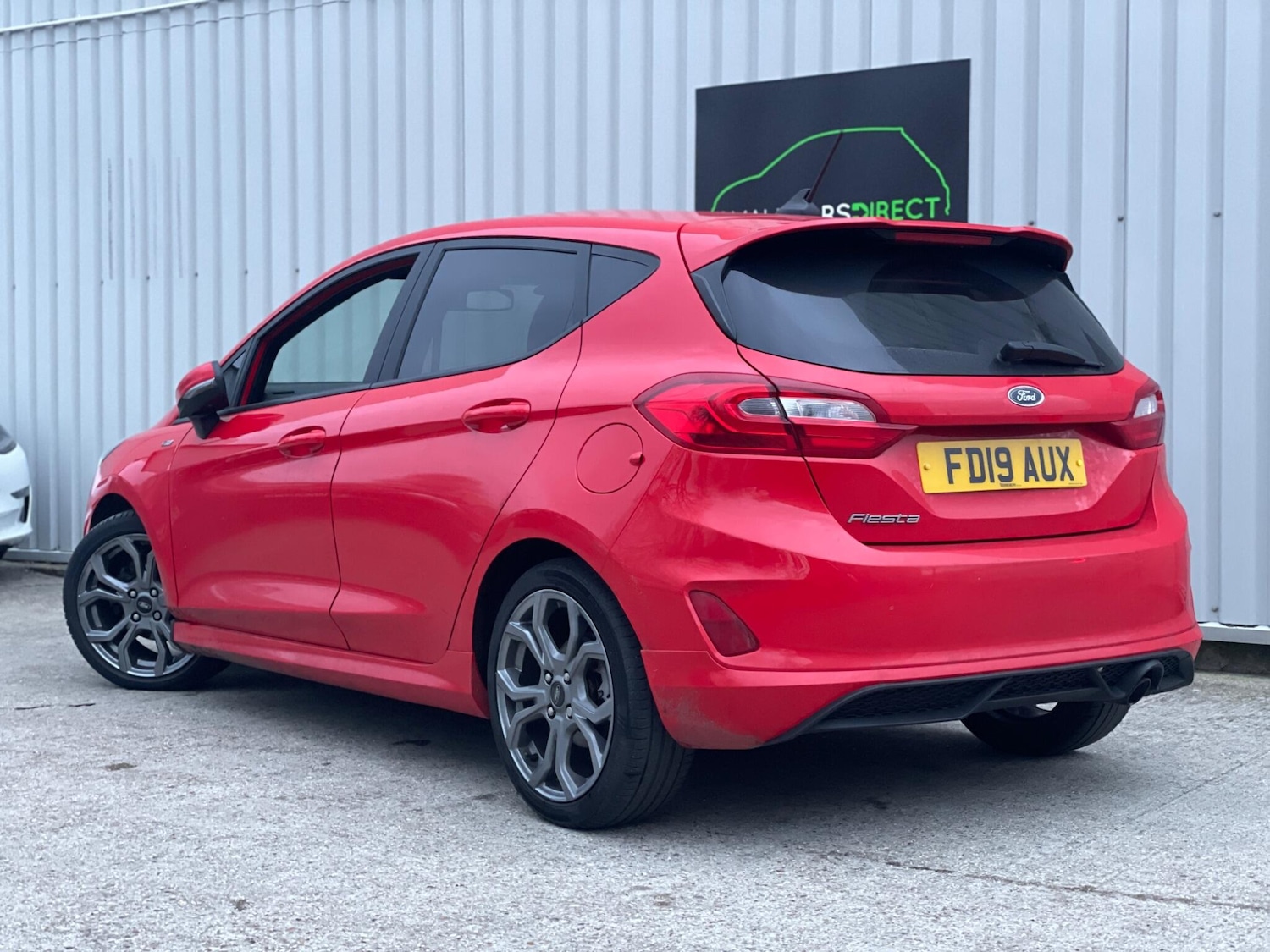 Used Ford Fiesta 2019 for sale - 77496904: Photo 3