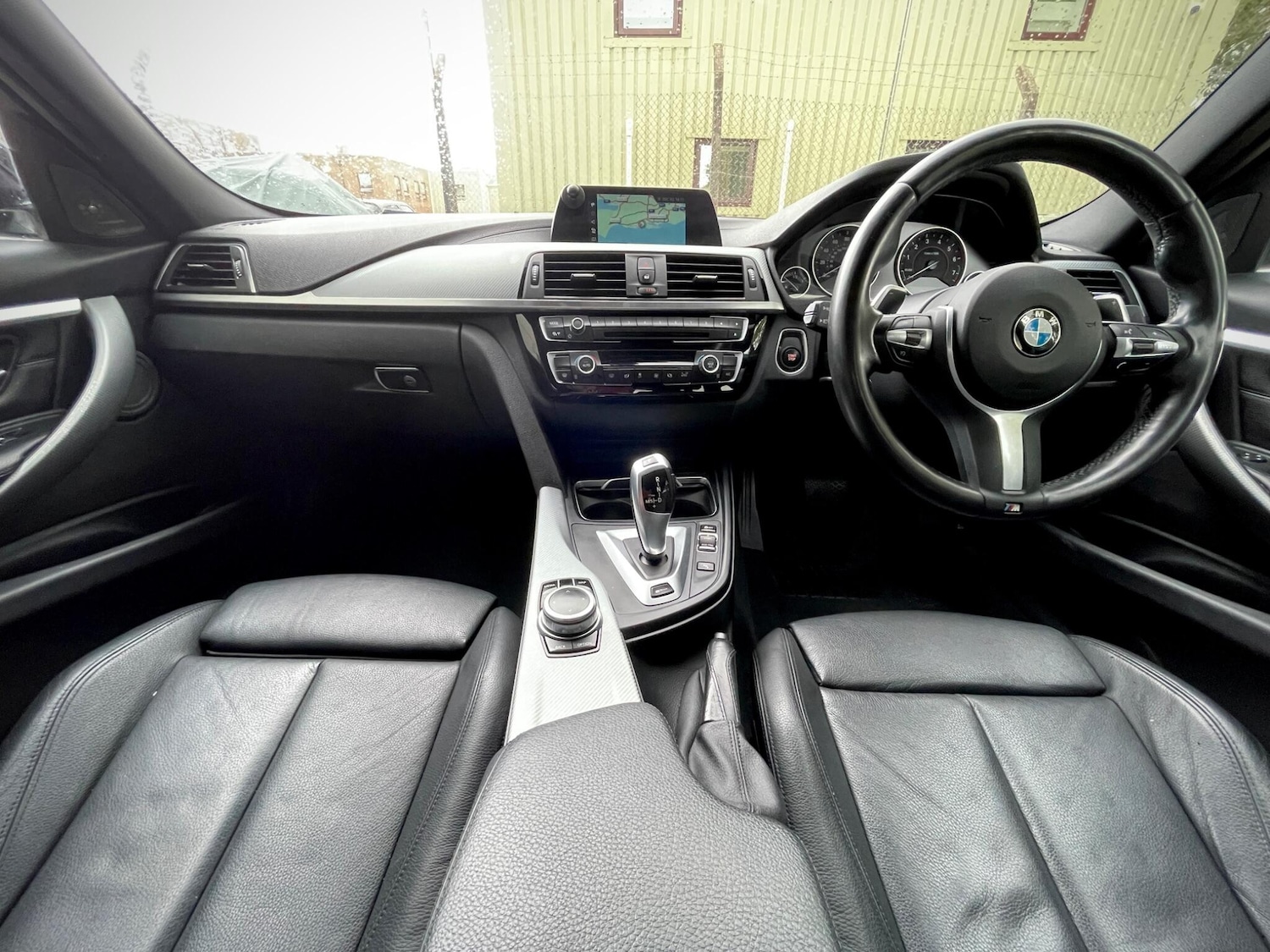 Used BMW 3 Series 2018 for sale - 76647654: Photo 3