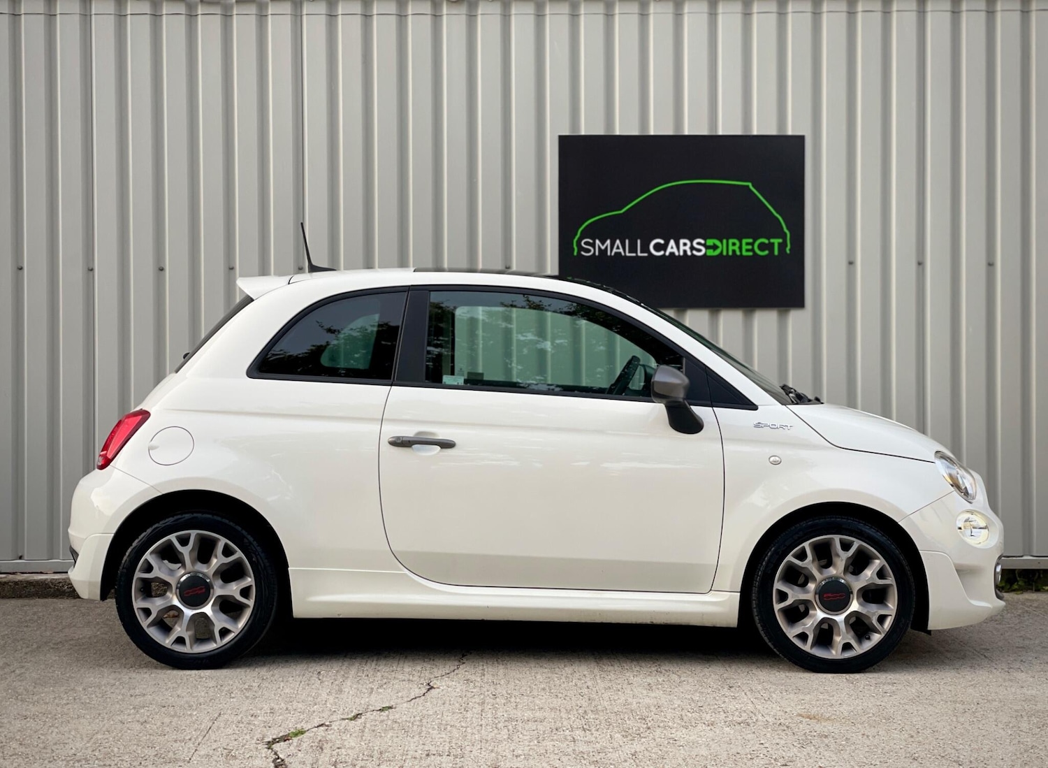 Used Fiat 500 2021 for sale - 76647648: Photo 4