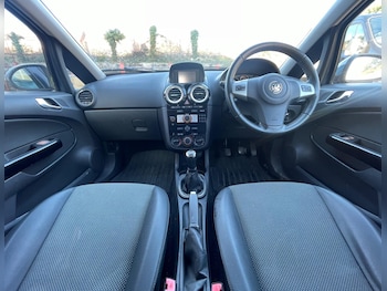 Used Vauxhall Corsa 2010 for sale - 77081776: Photo