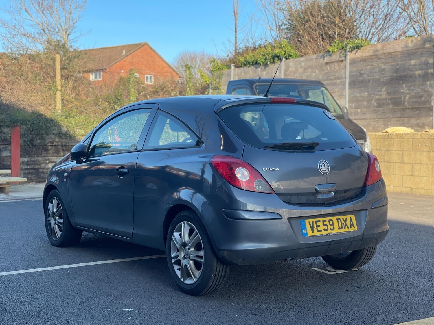 Used Vauxhall Corsa 2010 for sale - 77081776: Photo 4