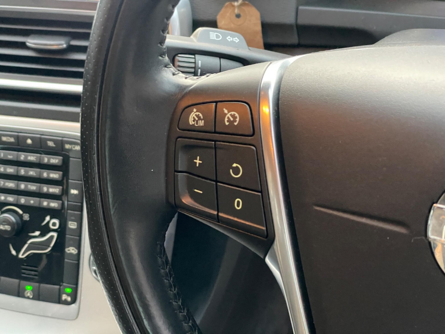 Used Volvo V60 2013 for sale - 76647655: Photo 27