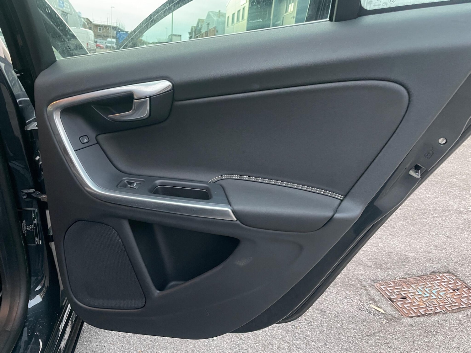 Used Volvo V60 2013 for sale - 76647655: Photo 34