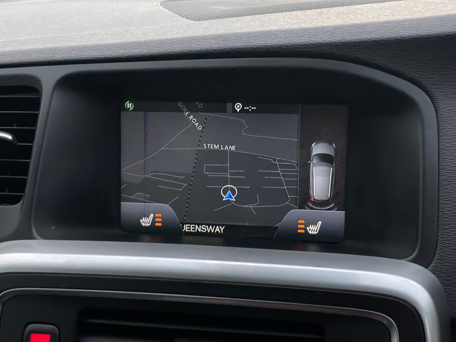 Used Volvo V60 2013 for sale - 76647655: Photo 42