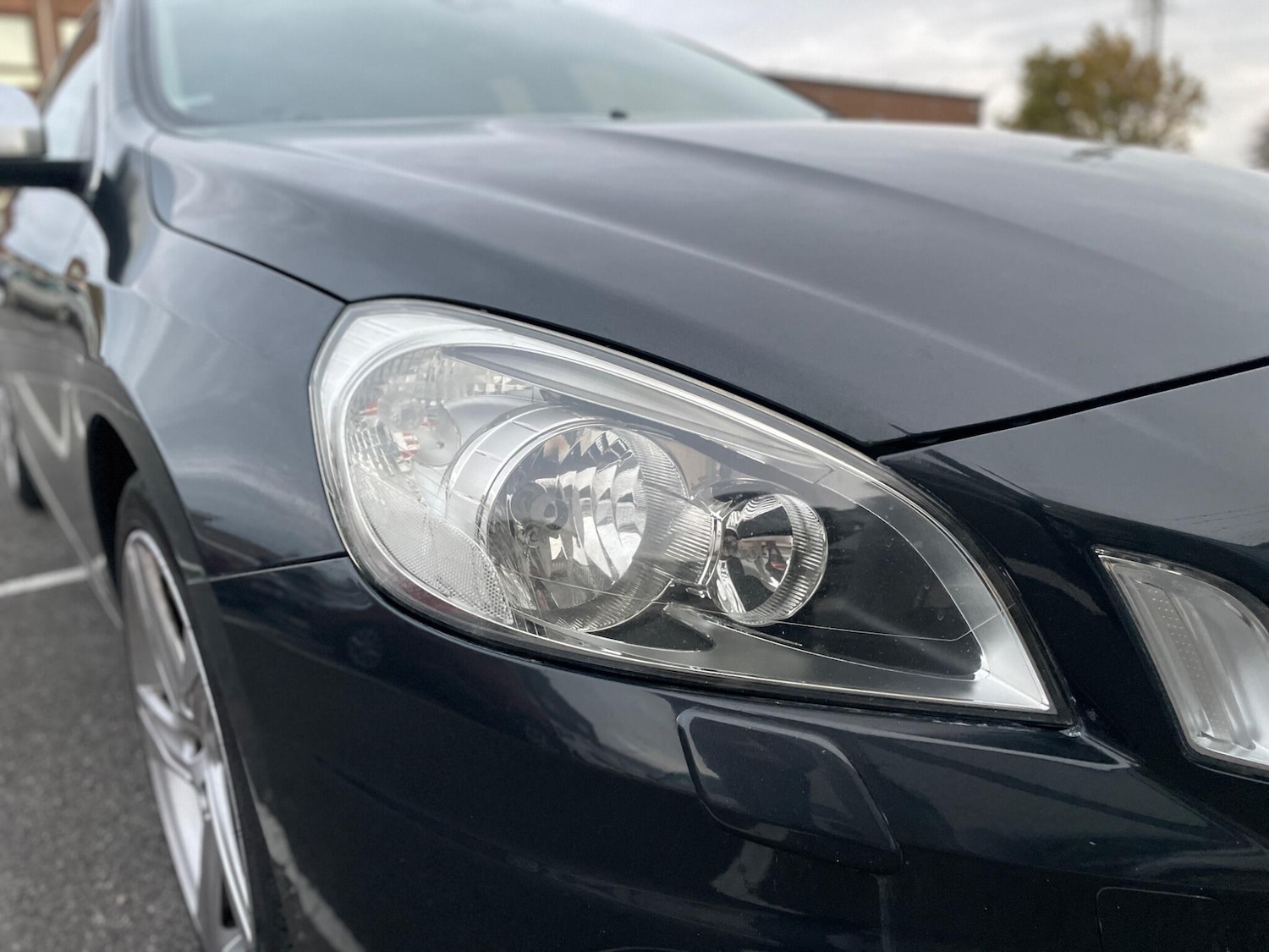 Used Volvo V60 2013 for sale - 76647655: Photo 62