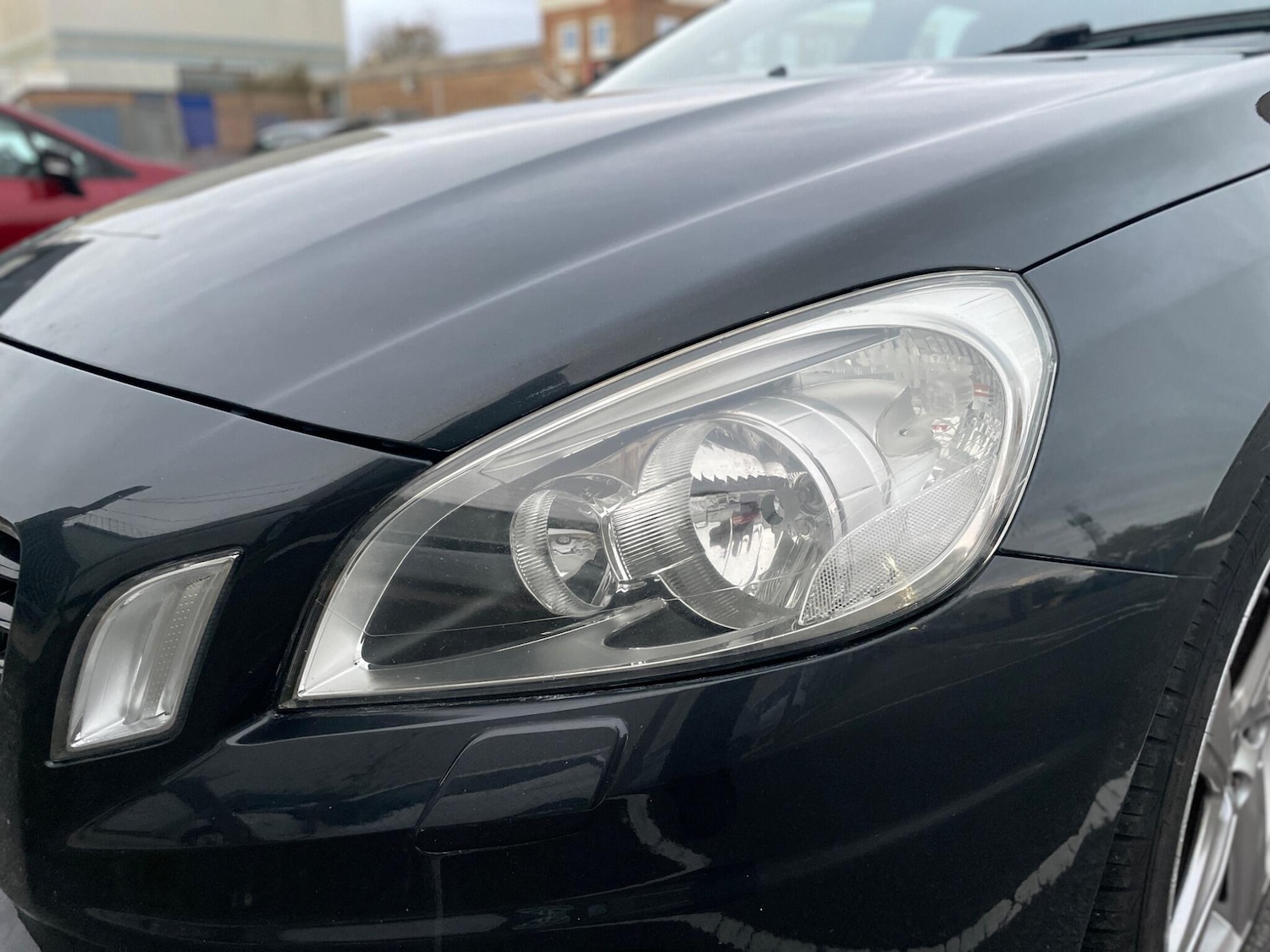 Used Volvo V60 2013 for sale - 76647655: Photo 69