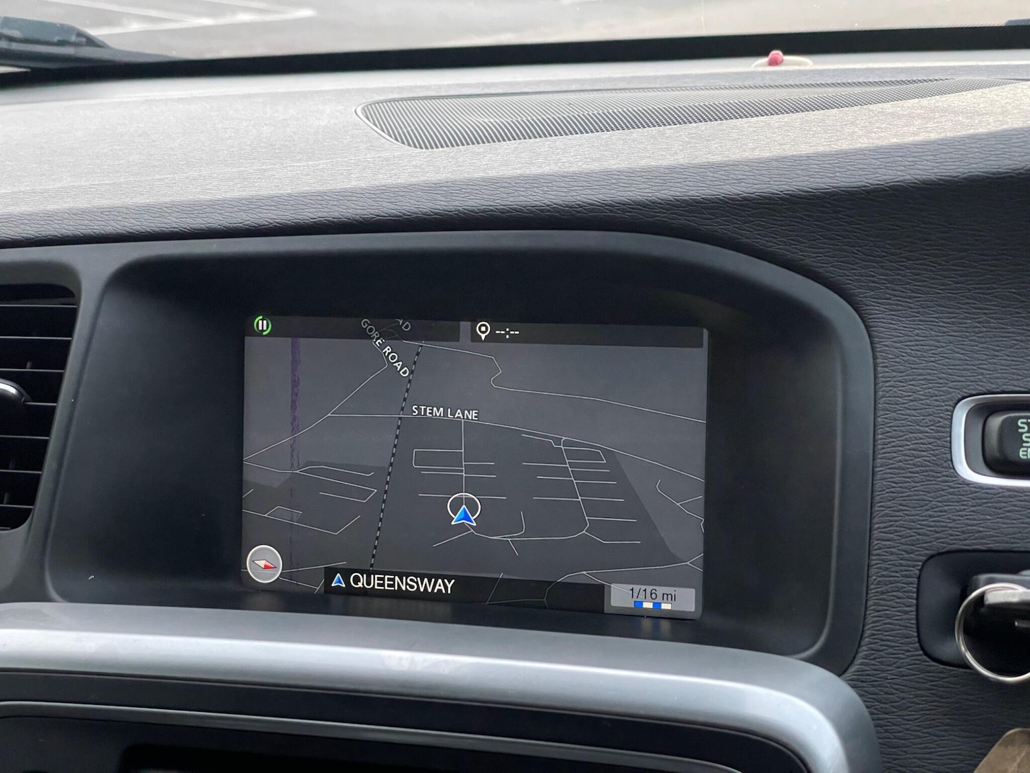 Used Volvo V60 2013 for sale - 76647655: Photo 7