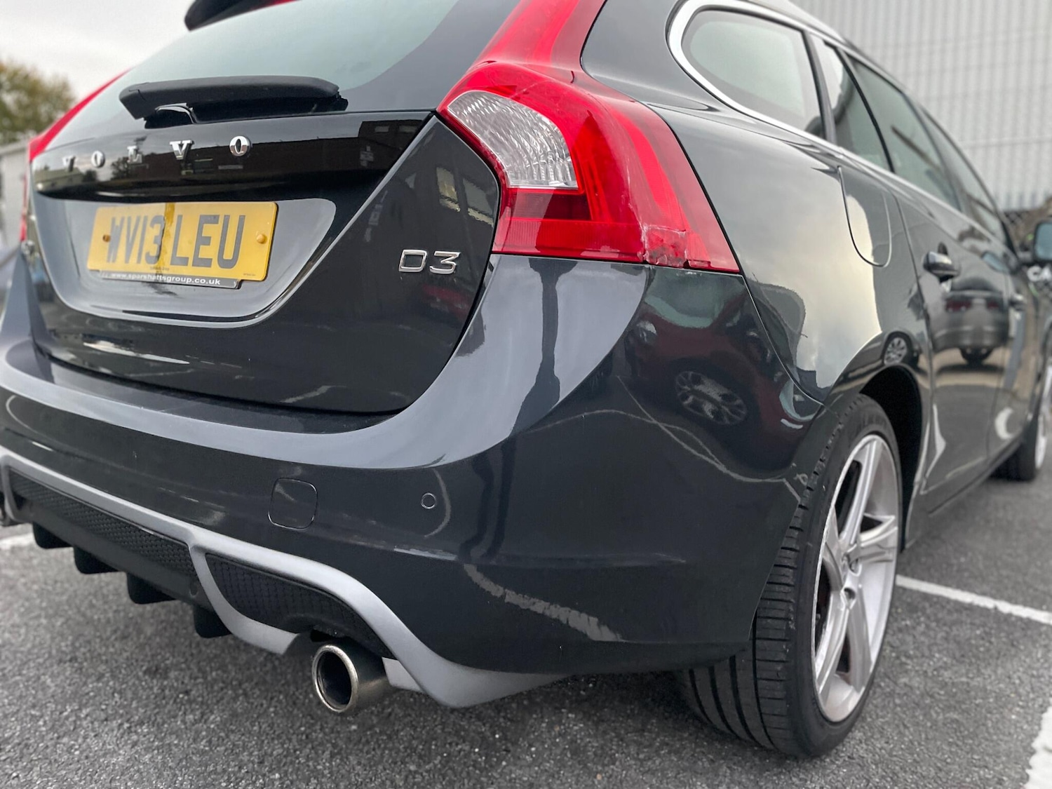 Used Volvo V60 2013 for sale - 76647655: Photo 86