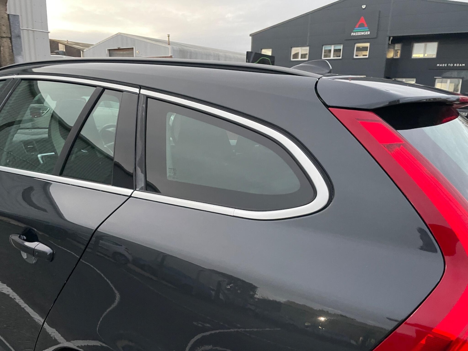 Used Volvo V60 2013 for sale - 76647655: Photo 91