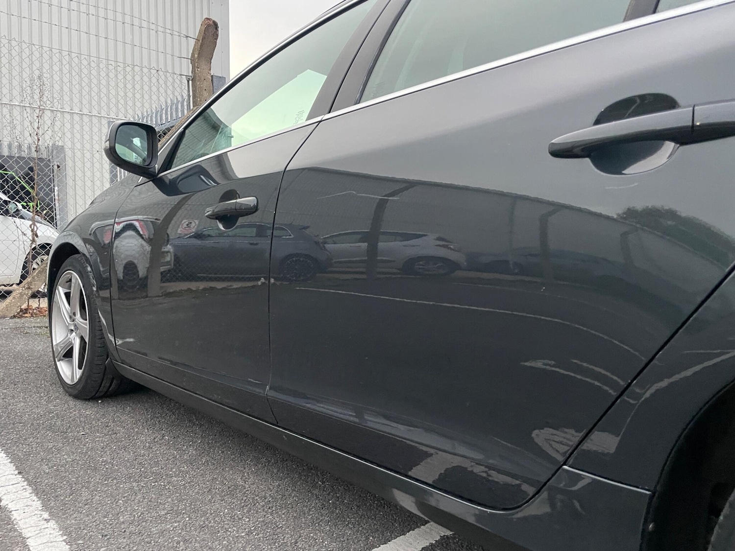 Used Volvo V60 2013 for sale - 76647655: Photo 94