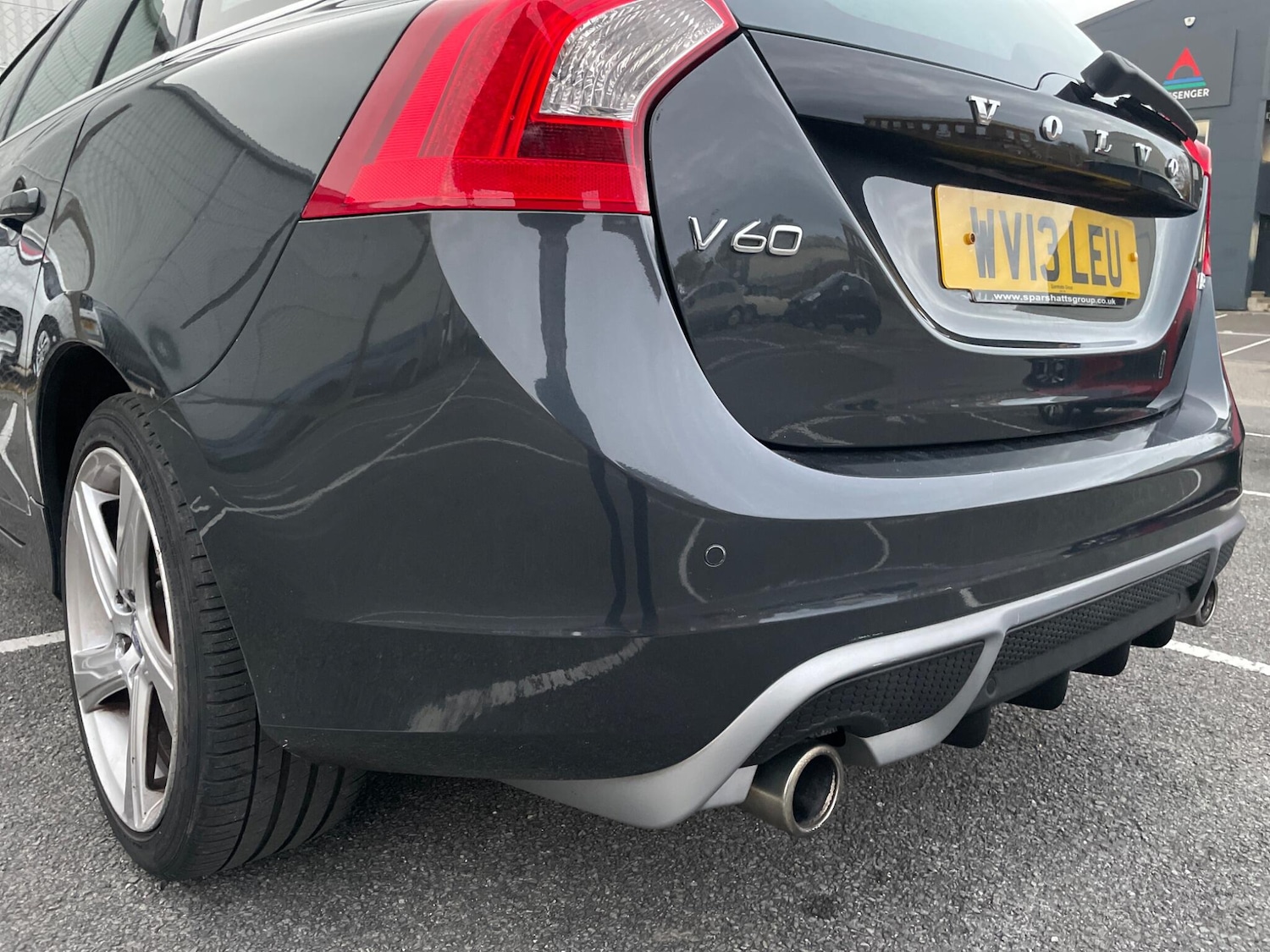 Used Volvo V60 2013 for sale - 76647655: Photo 98