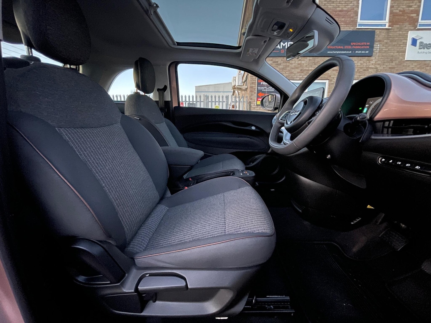 Used Fiat 500 2021 for sale - 76658285: Photo 84